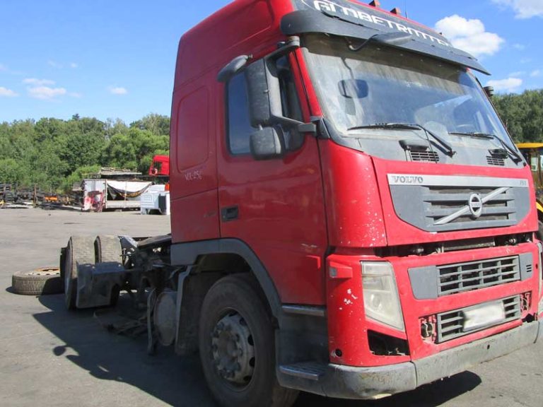 Volvo-256