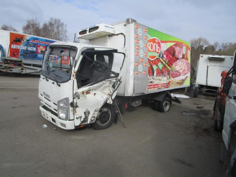 В разборке ISUZU, 2014 г.