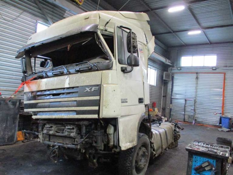 В разборке DAF XF 105 2014г.