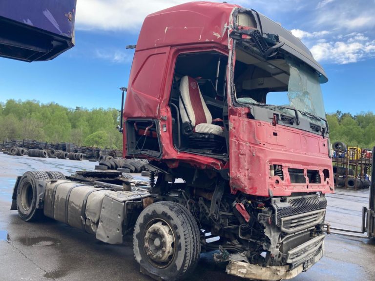 В разборке Volvo FH4