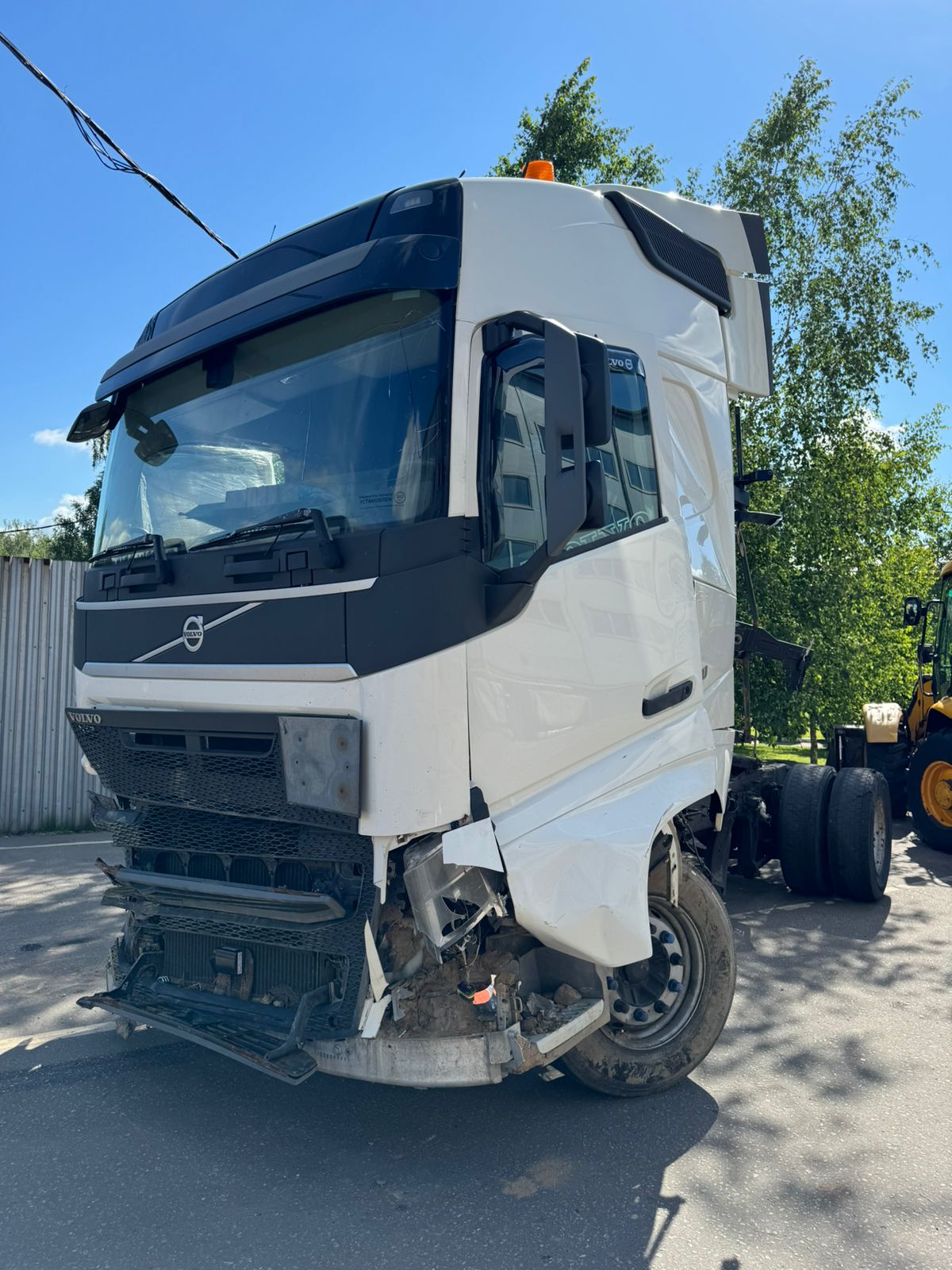 В разборке VOLVO FH4