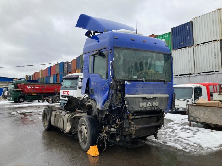 В разборке MAN TGS 19.400 4×2 BLS-WW