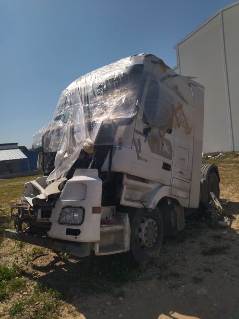 В разборке Mercedes-Benz Actros 1844 LS