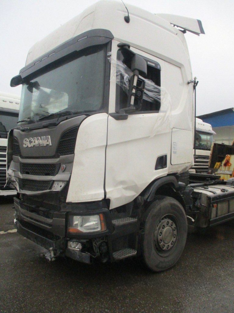 В разборке Scania R440