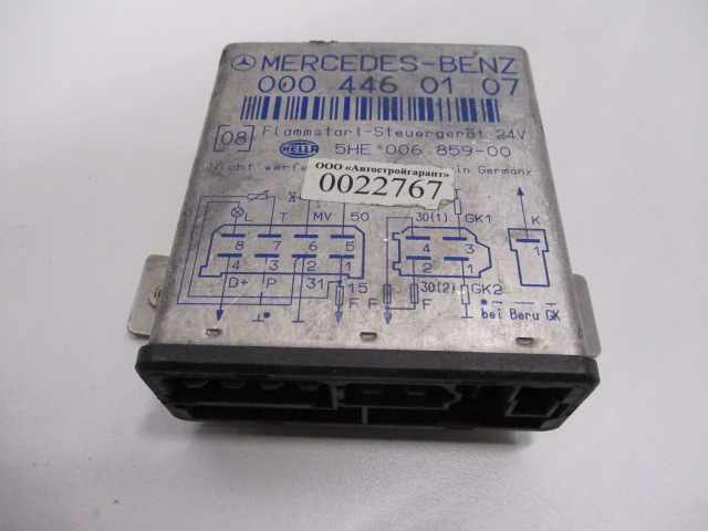Блок управления Mercedes-Benz 011-0022767 свечами — фото 1